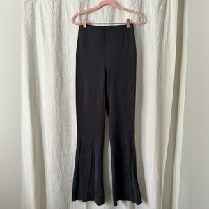 Lululemon Ribbed Flare Leggings, Size 4